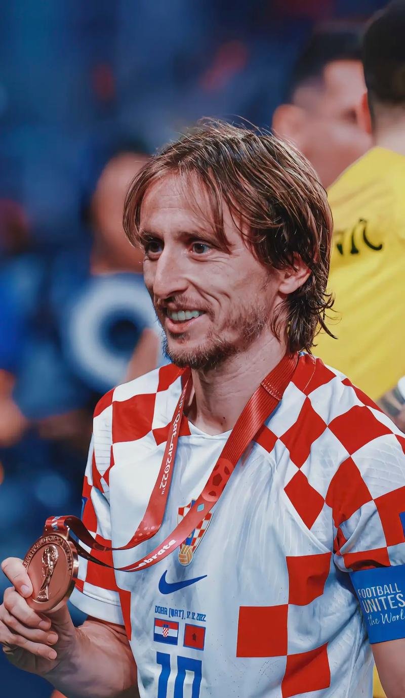 阿森西奥：在皇马的大伤让我产生了挫败感，需要求助心理医生