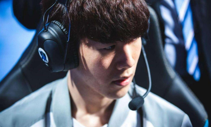 位队员在不 位队员在不